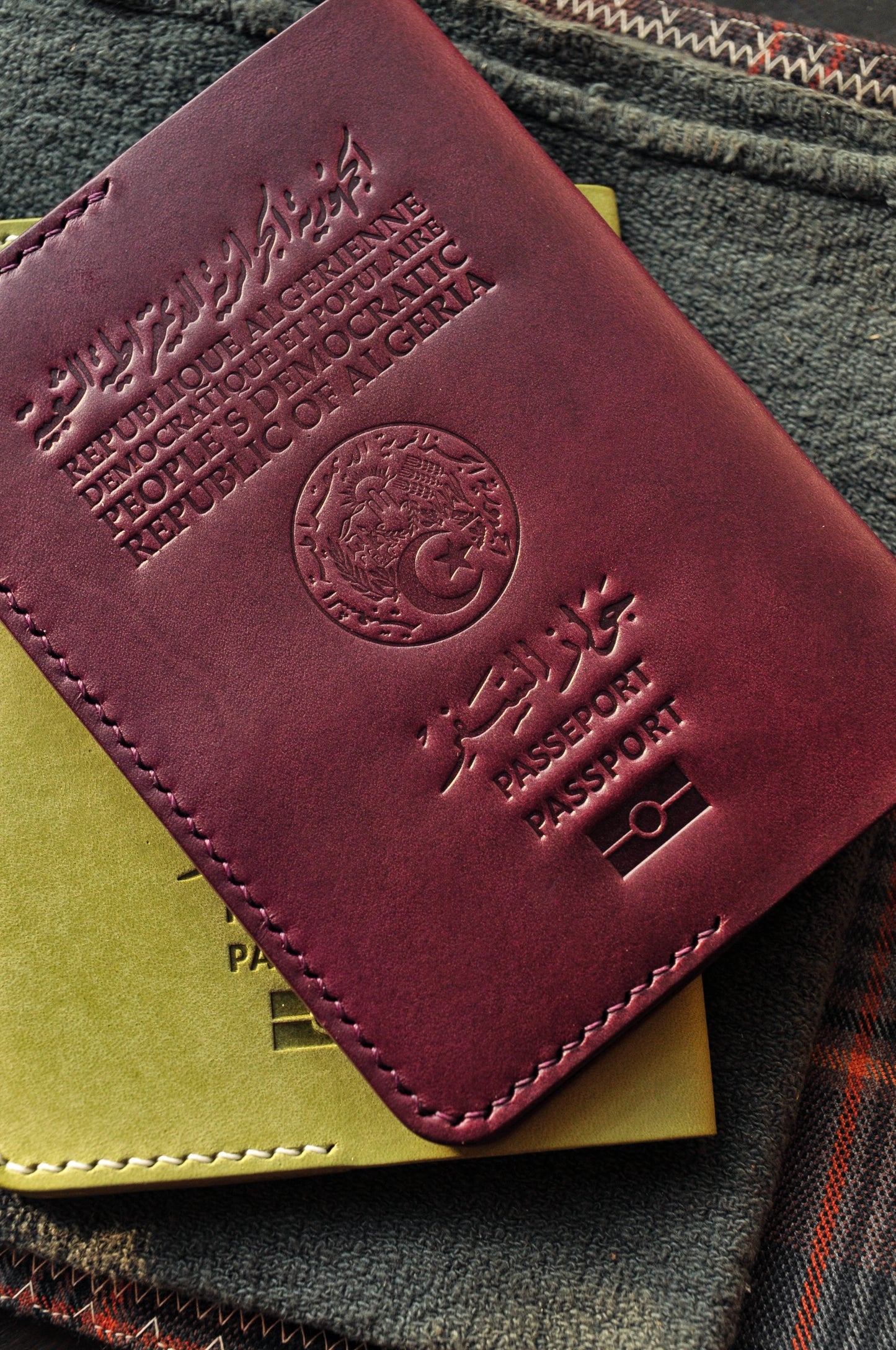 Passport cover for Algerian passport