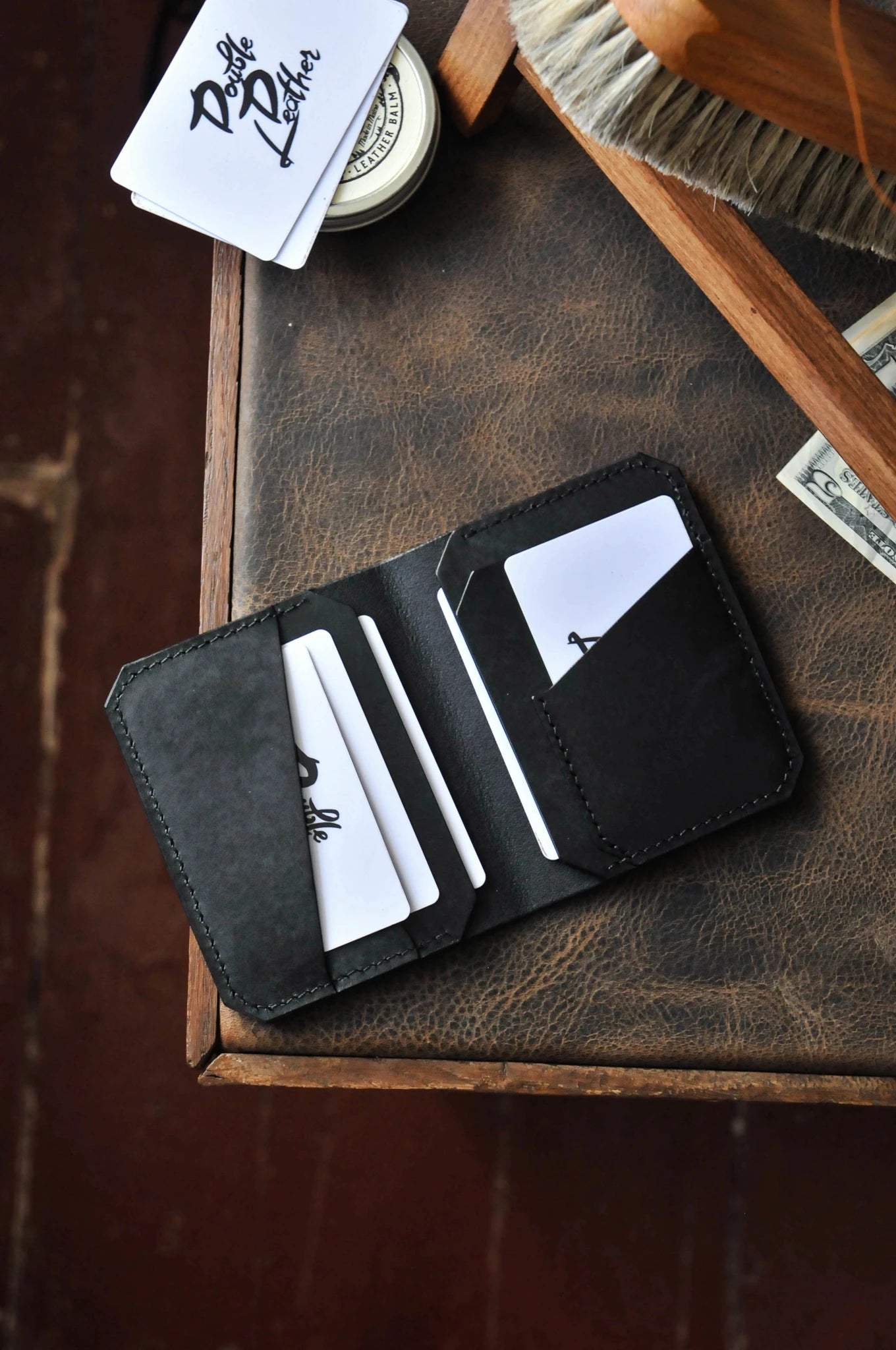 Black Minimalist leather wallet