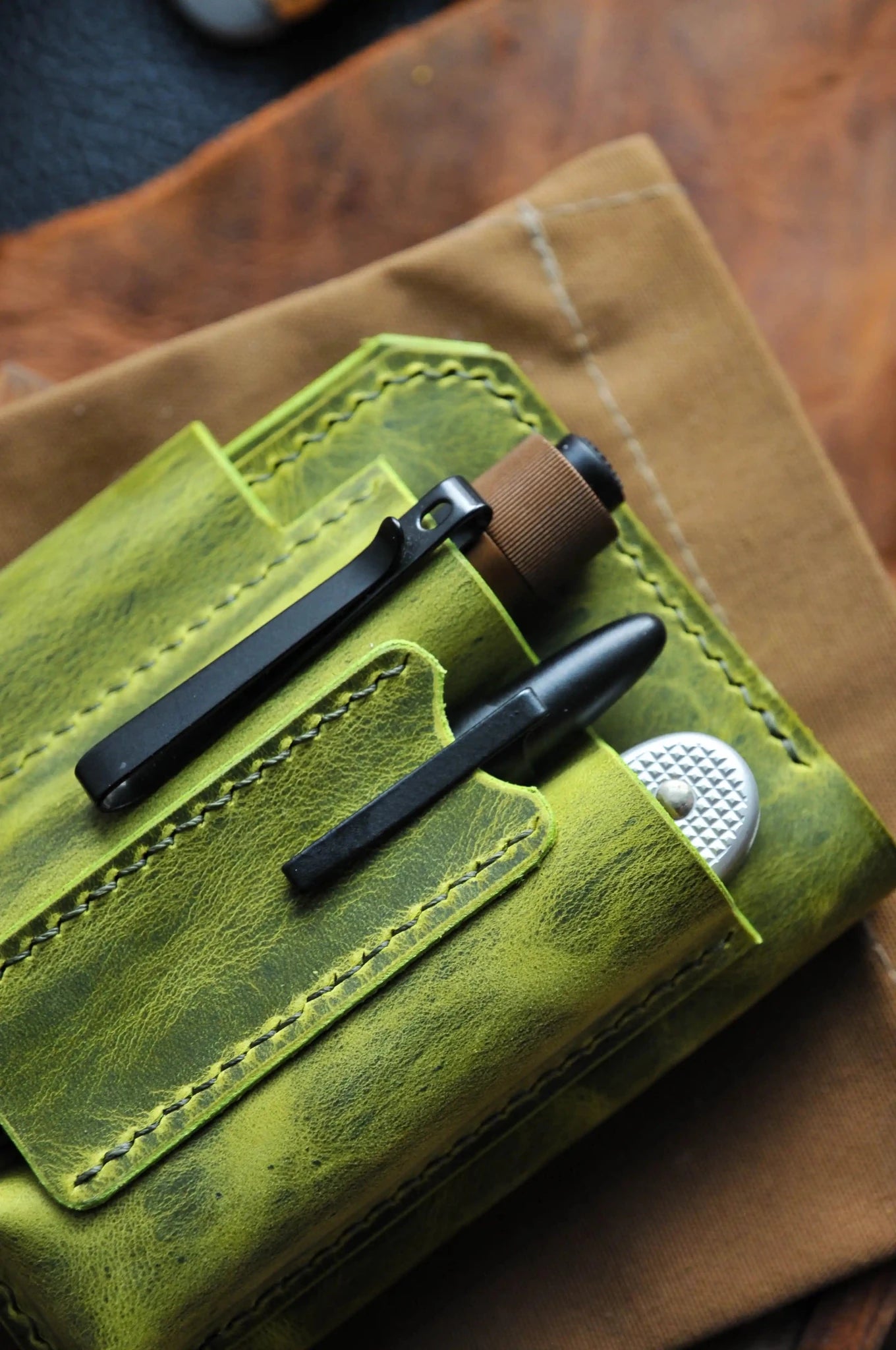 EDC wallet, EDC Pouch, EDC Organizer, Victorinox, Fisher pen Bullet, , leather edc