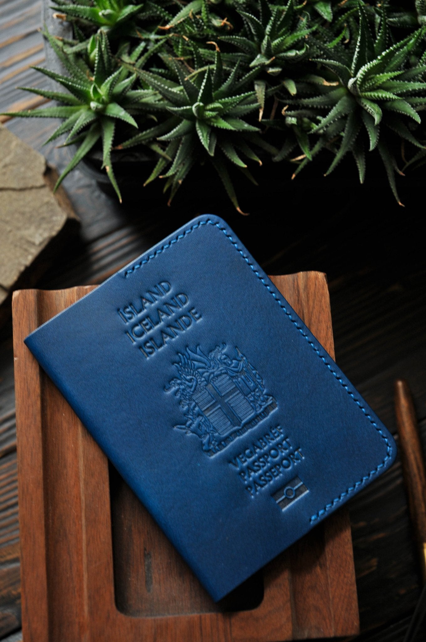 Passport cover for Iceland passport