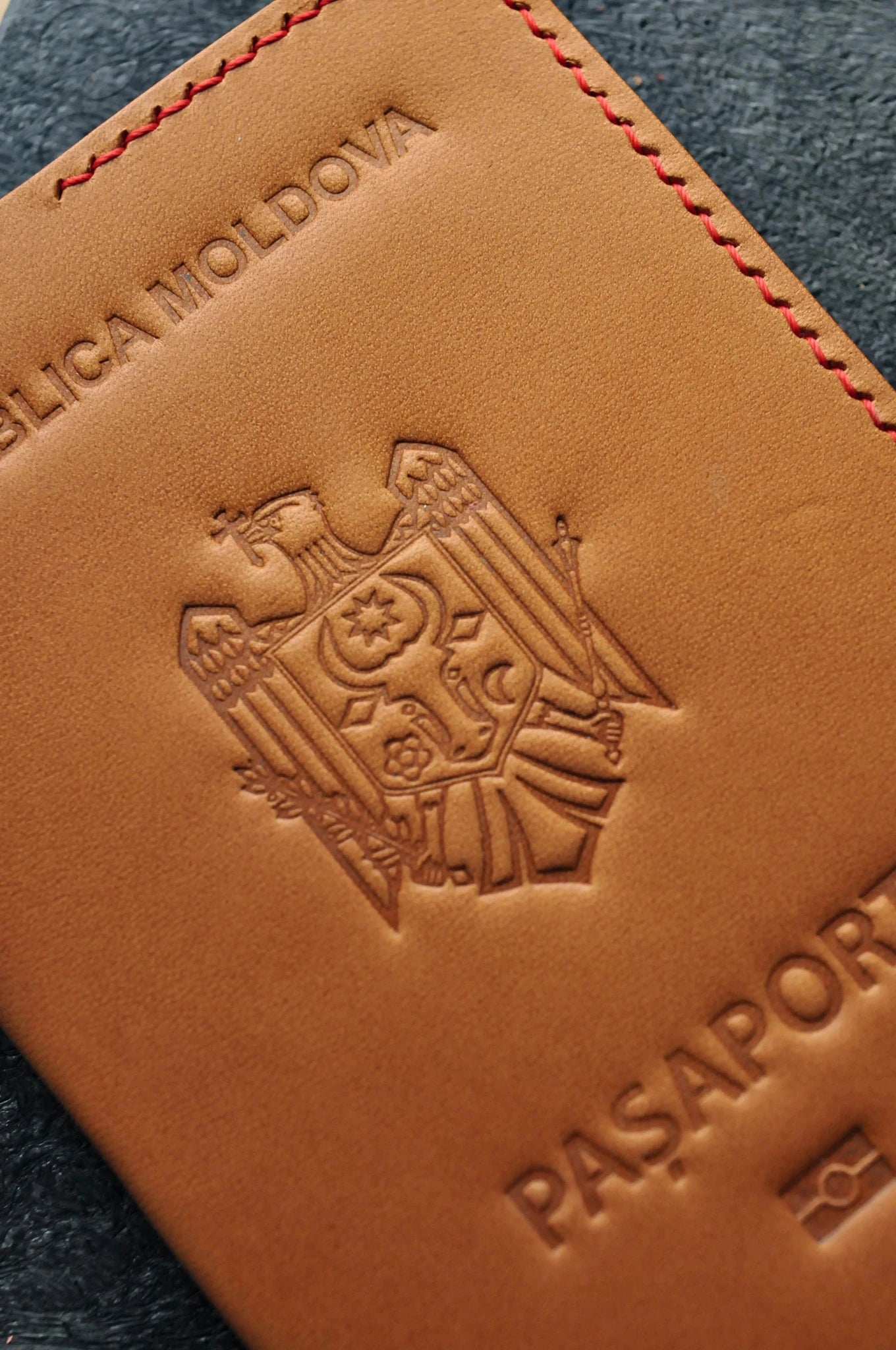 Passport cover for Moldova passport