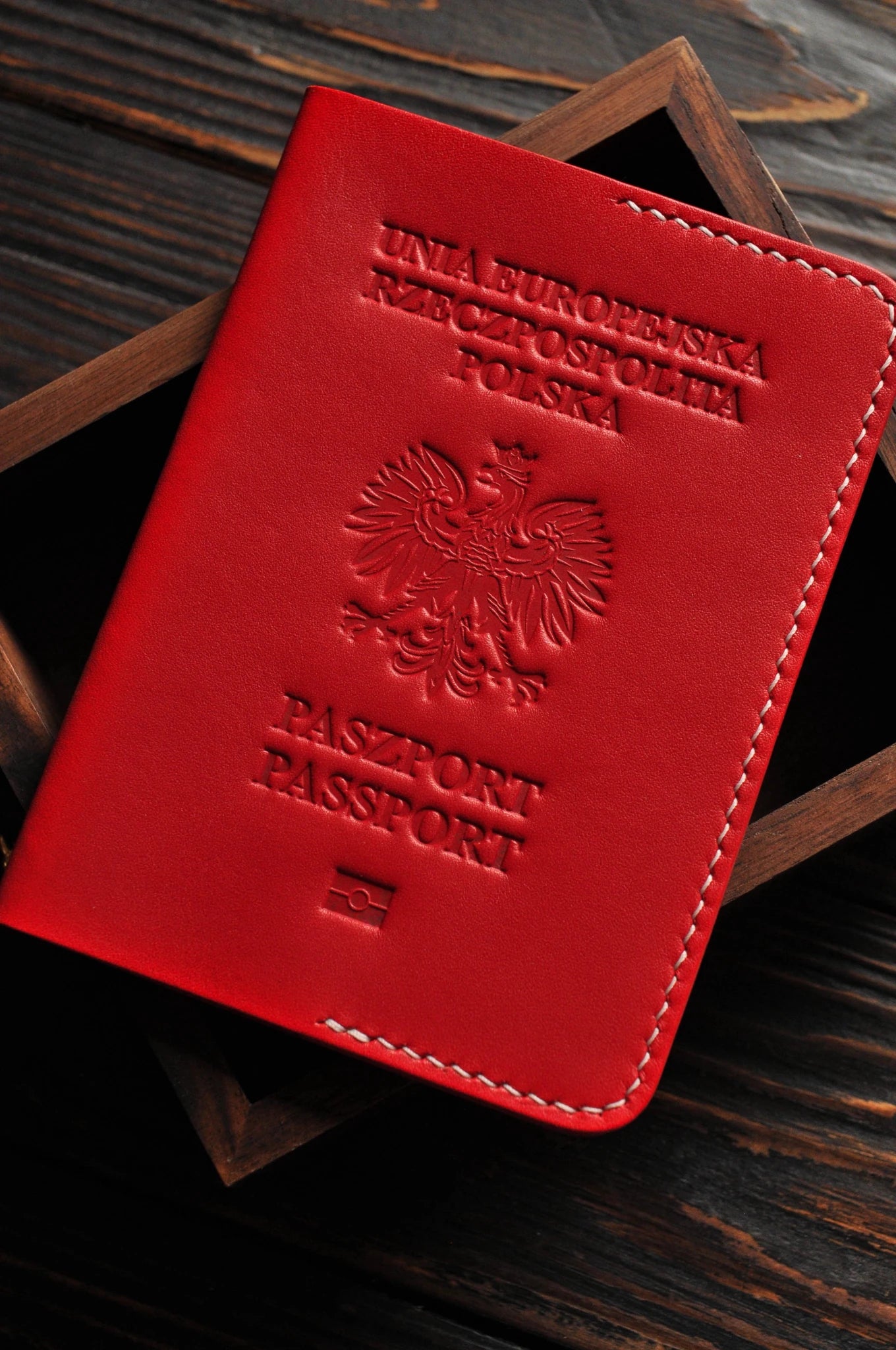 Passport cover for Poland passport